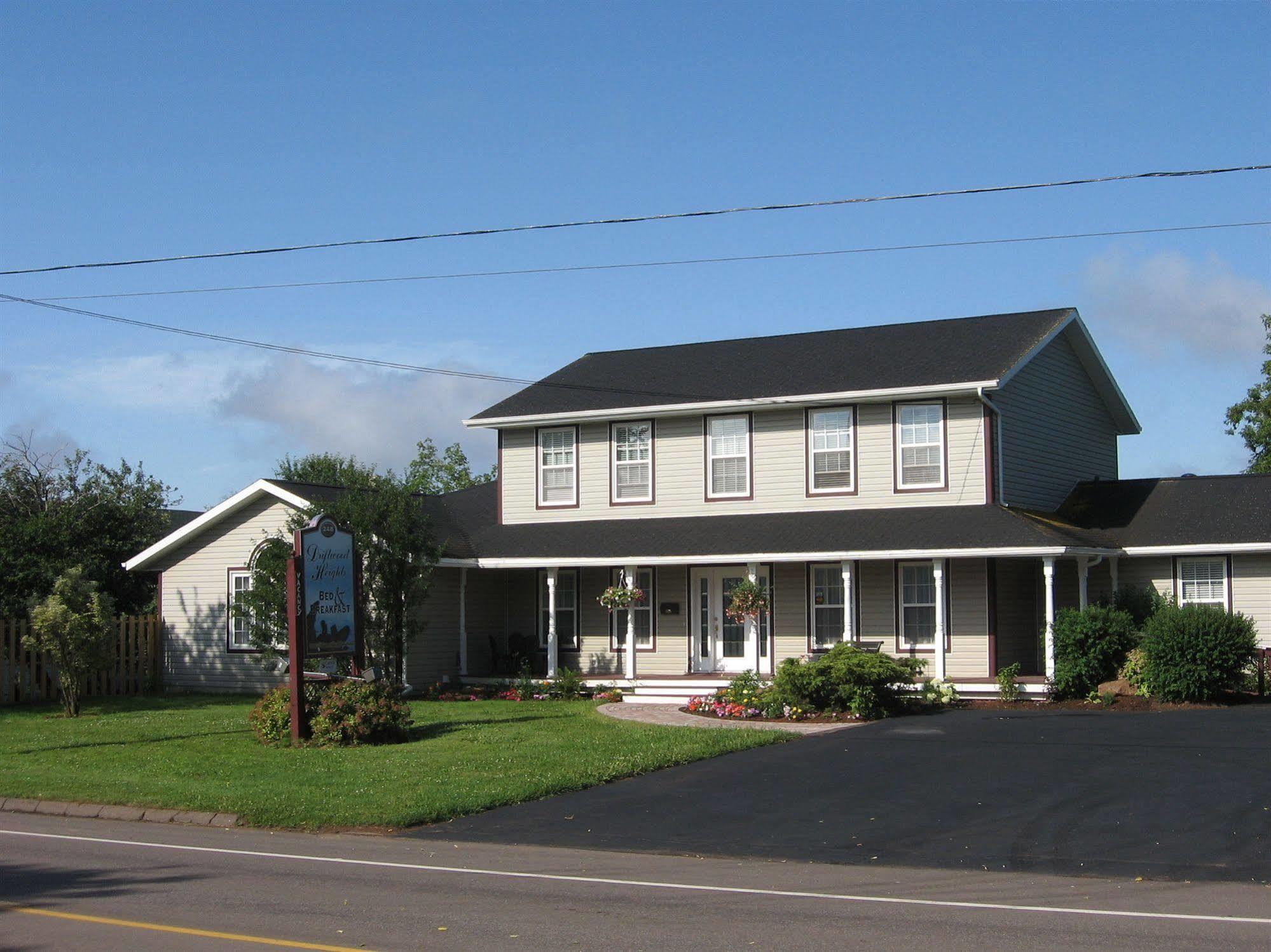 Driftwood Heights B&B サマーサイド エクステリア 写真